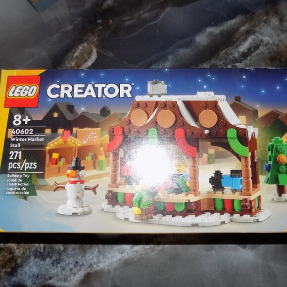 Amazon.com: LEGO 40602 Winter Market Stall GWP (271 pcs   Creator 40602 Winter Market Stall 271 Piece Set New 2023